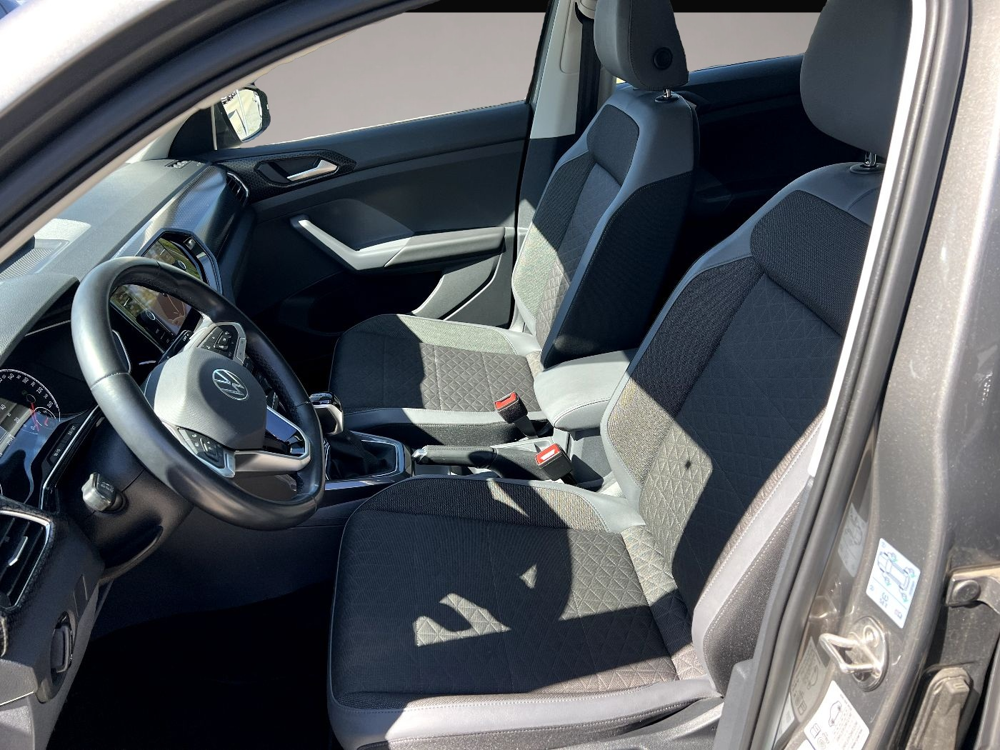 Volkswagen T-Cross (10/2021, Benzin)