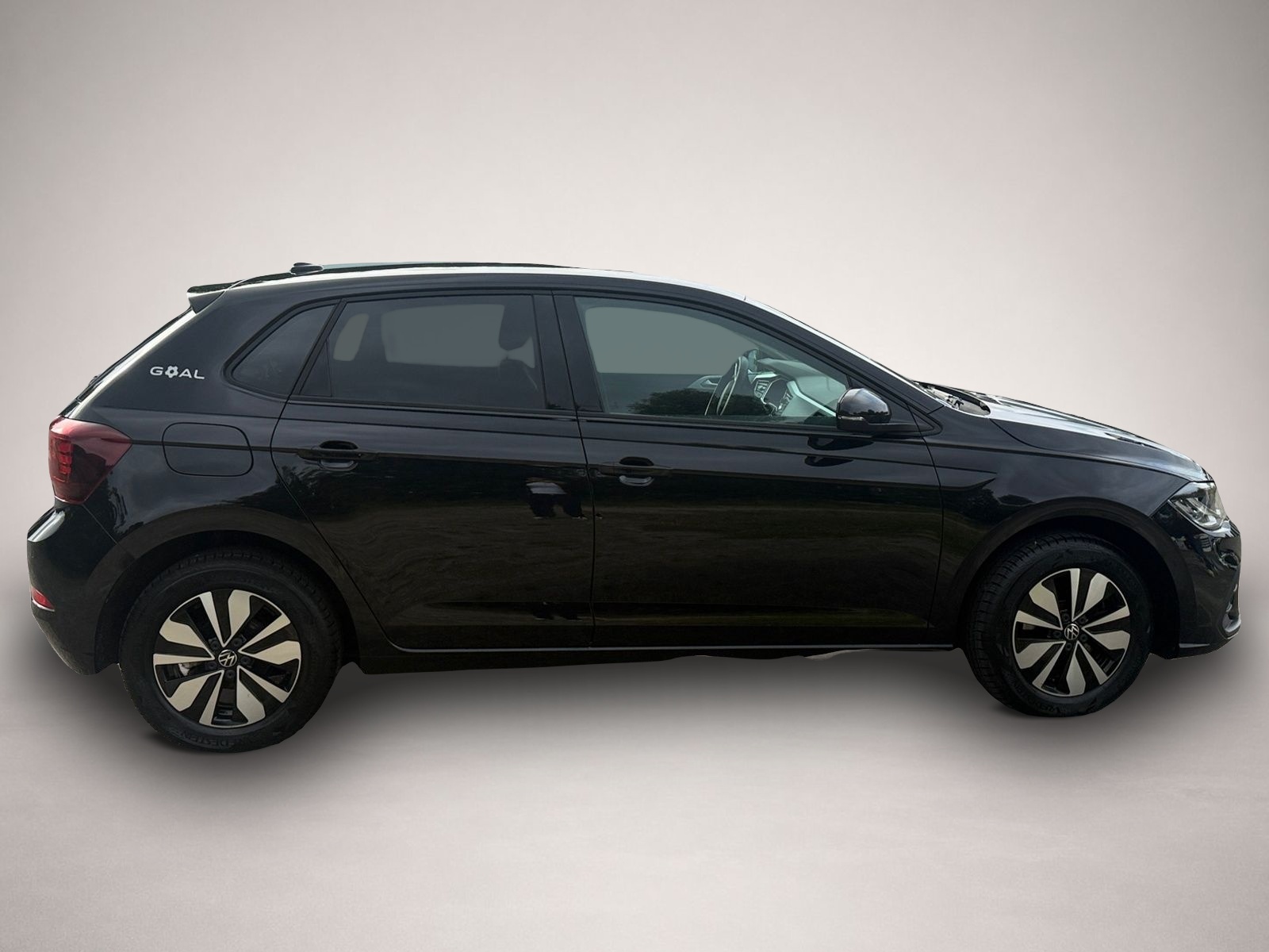 Volkswagen Polo, image 6 of 8