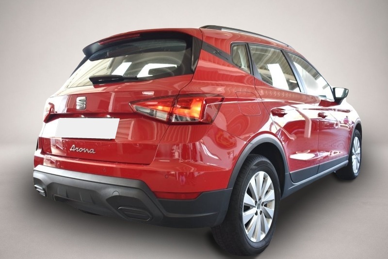 Seat Arona (10/2023, Benzin)
