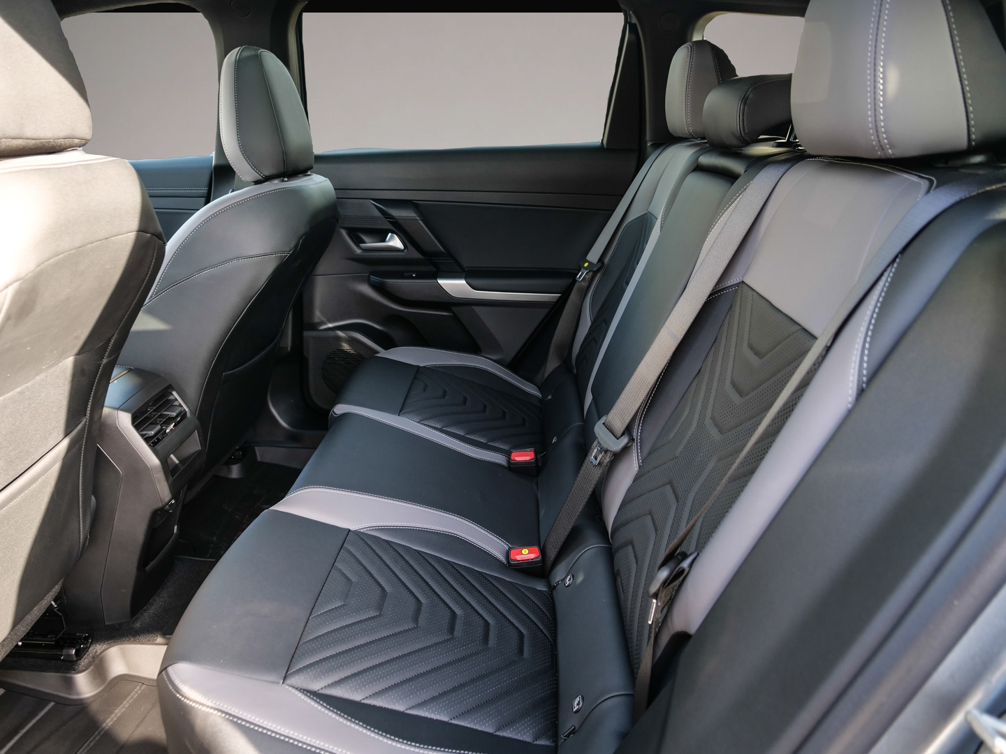 Jeep Compass (01/2026, Hybrid (Benzin/Elektro))