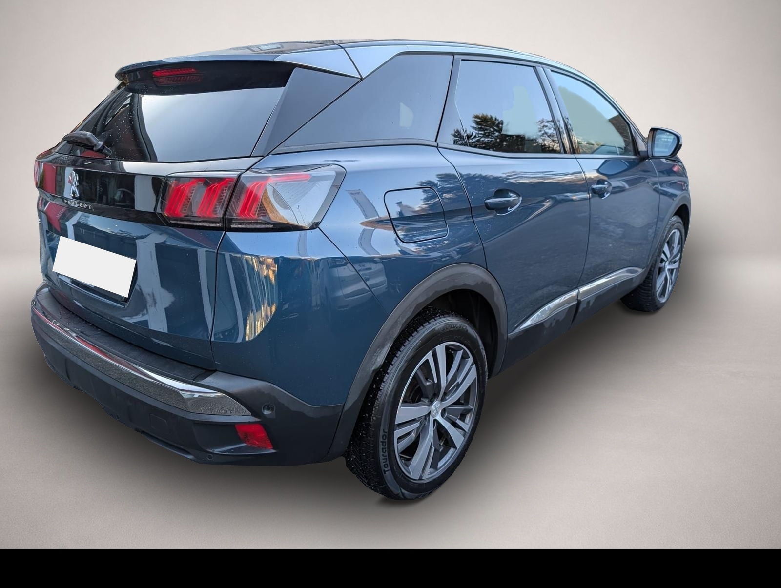 Peugeot 3008 (10/2023, Benzin)