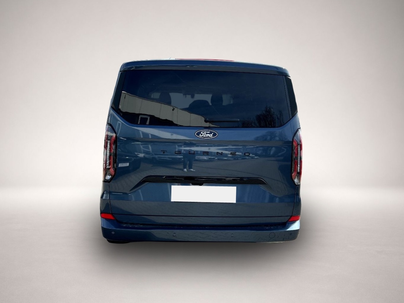 Ford Tourneo Custom (10/2025, Diesel)