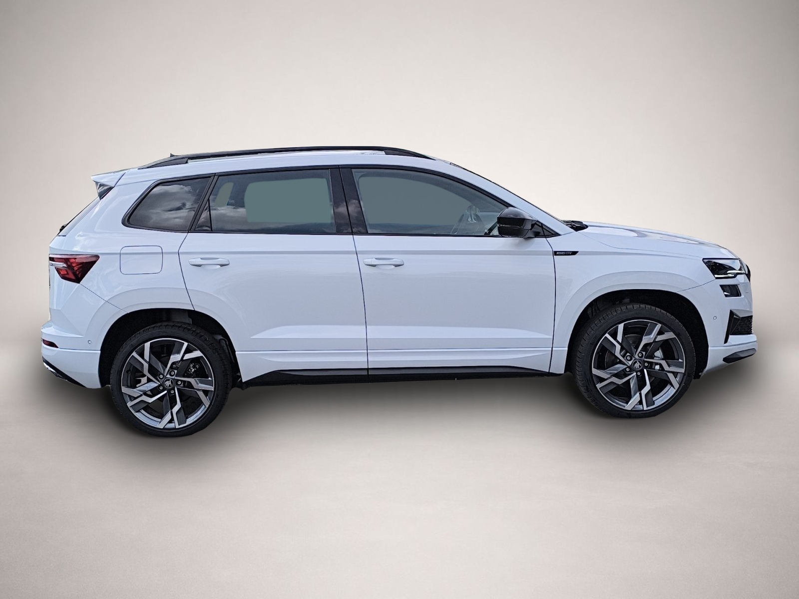 Skoda Karoq (, Benzin)