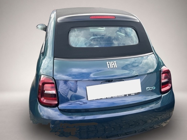 Fiat 500e (03/2023, ELECTRIC)
