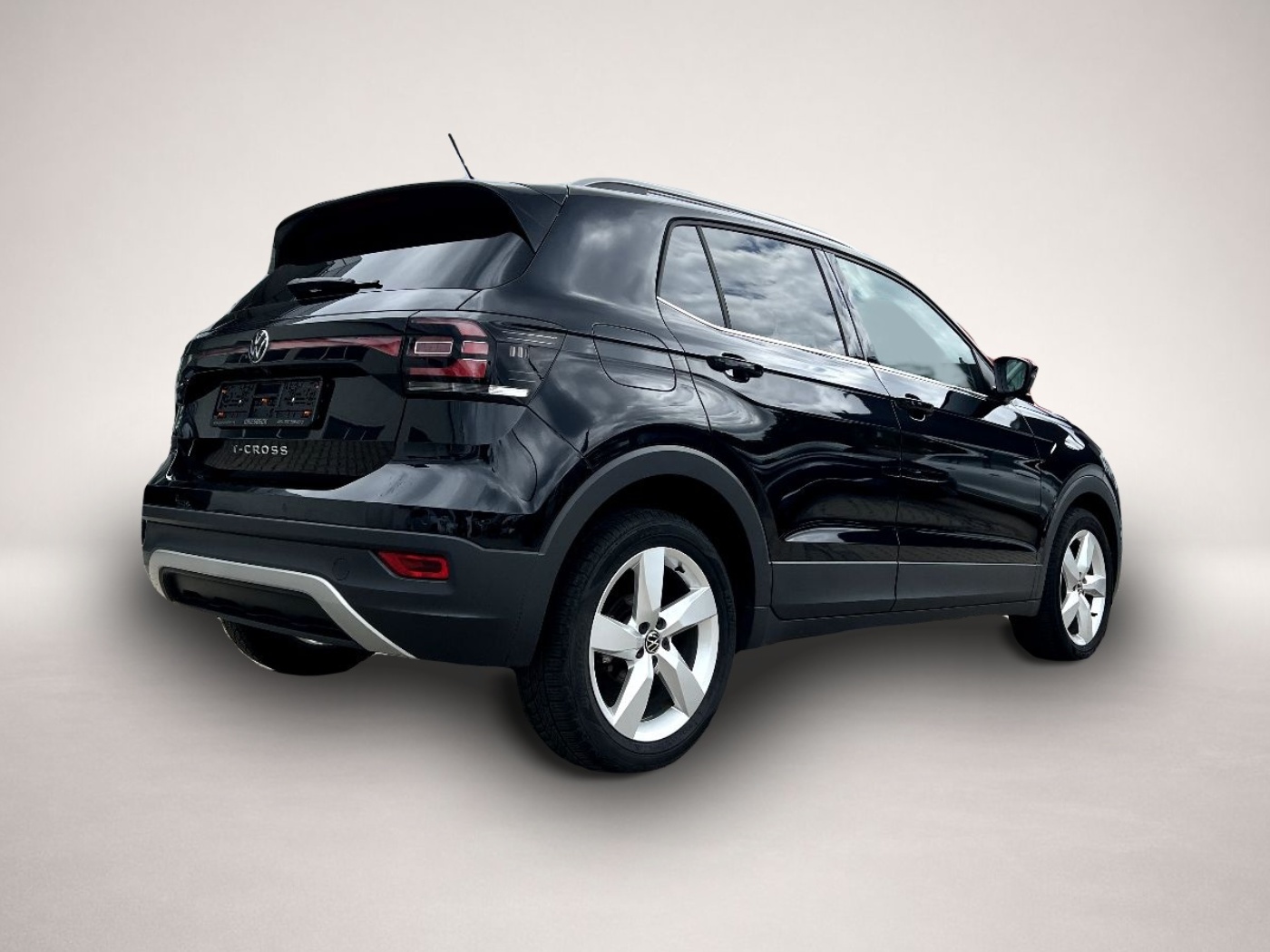 Volkswagen T-Cross (06/2022, Benzin)
