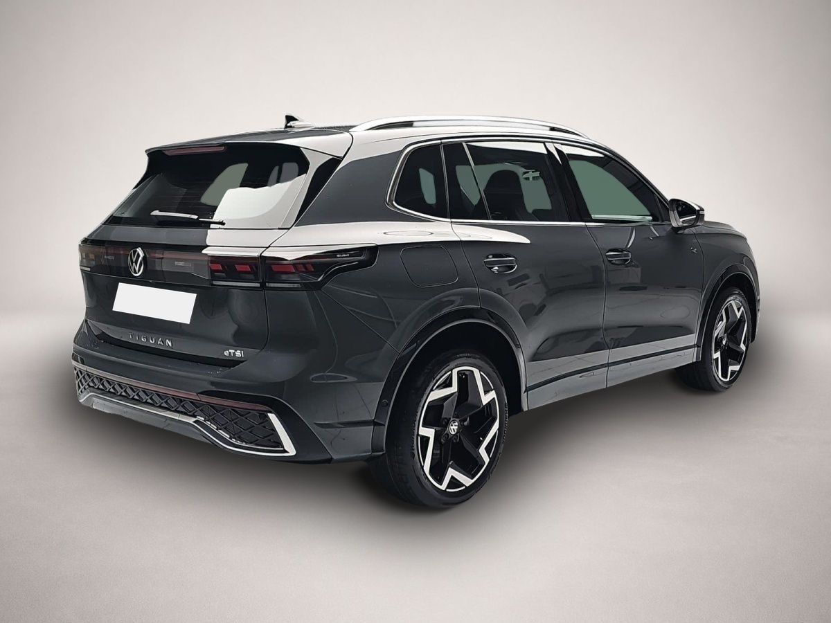 Volkswagen Tiguan (03/2026, Benzin)