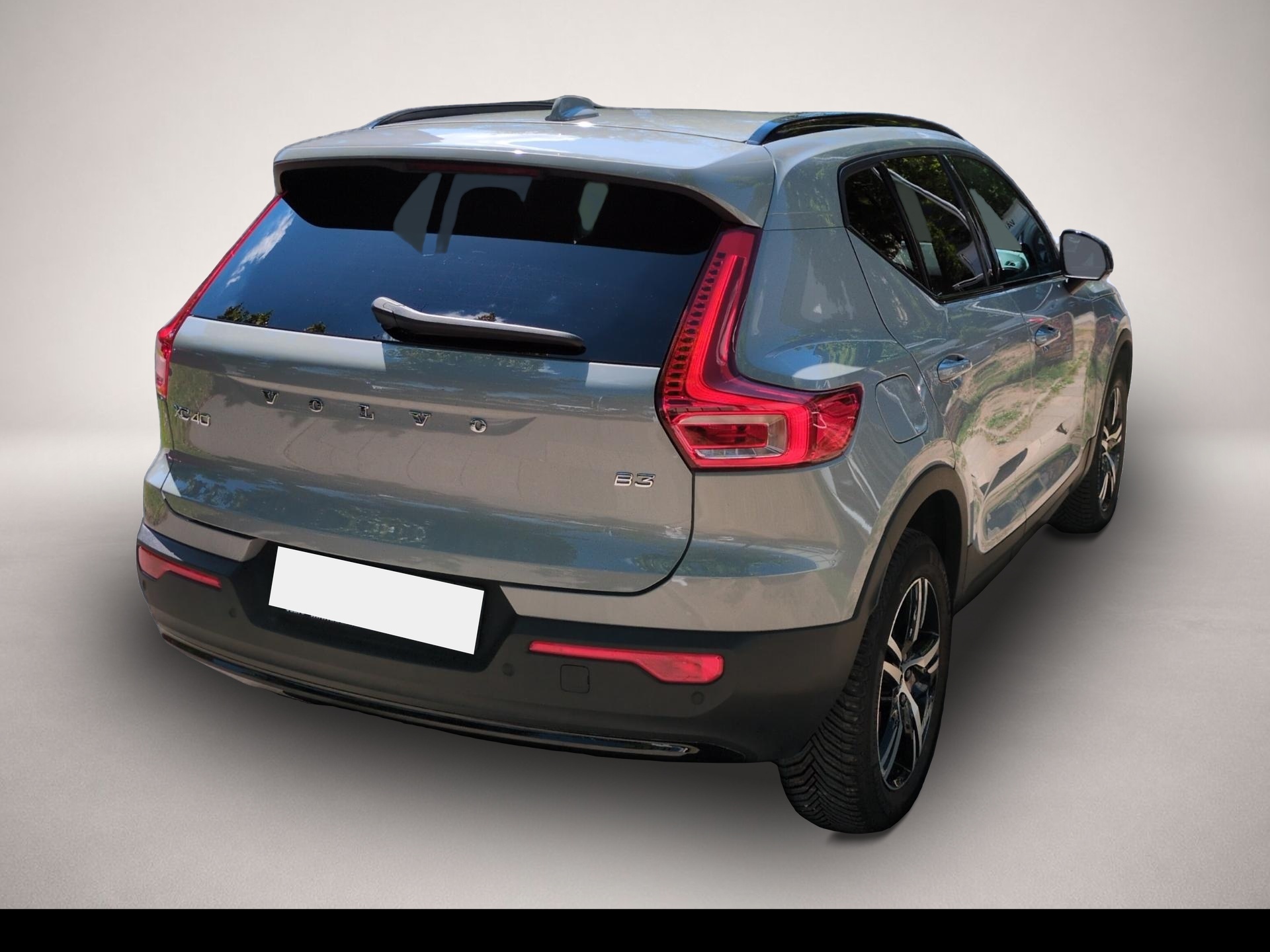 Volvo XC40 (05/2024, Benzin)