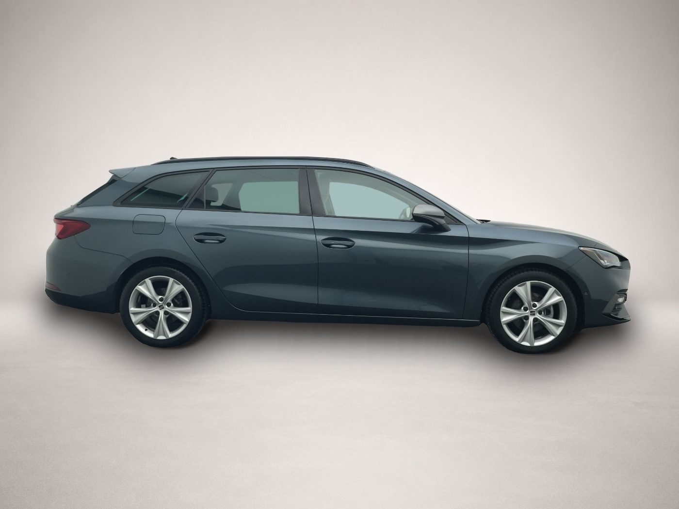 Seat Leon (09/2025, Benzin)