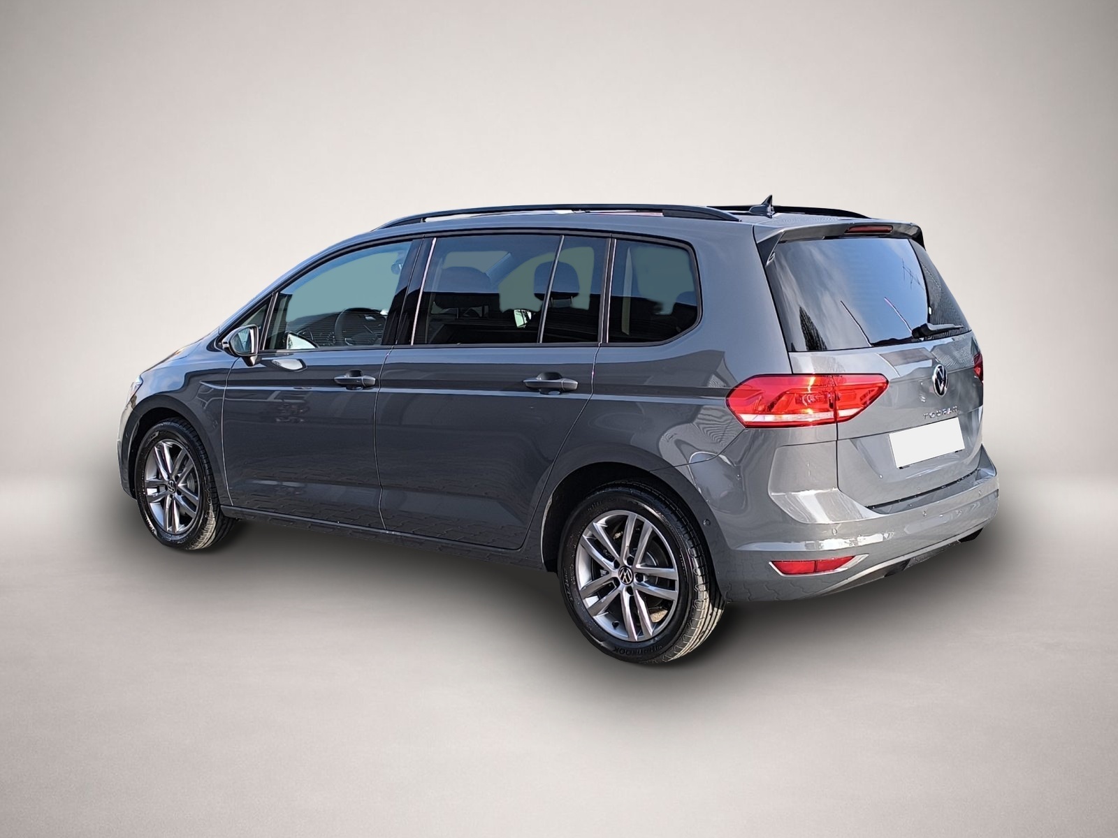 Volkswagen Touran (04/2026, Benzin)