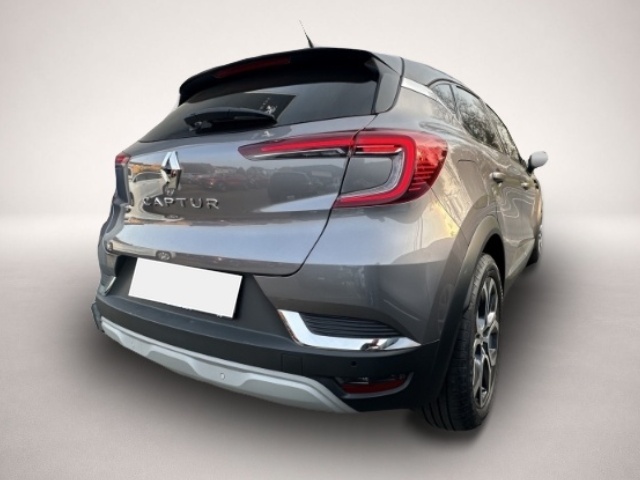 Renault Captur (06/2022, Benzin)