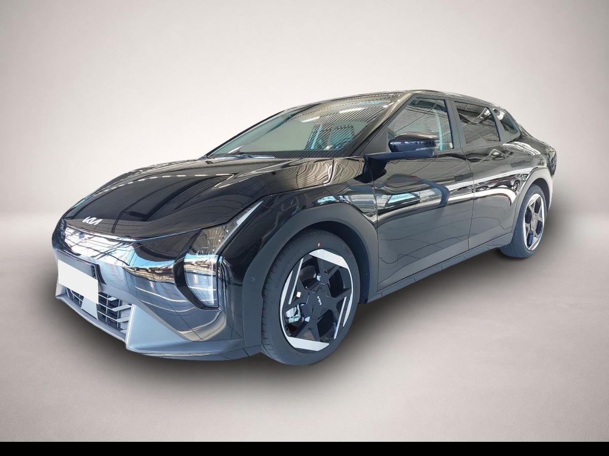 KIA EV4 (12/2025, ELECTRIC)