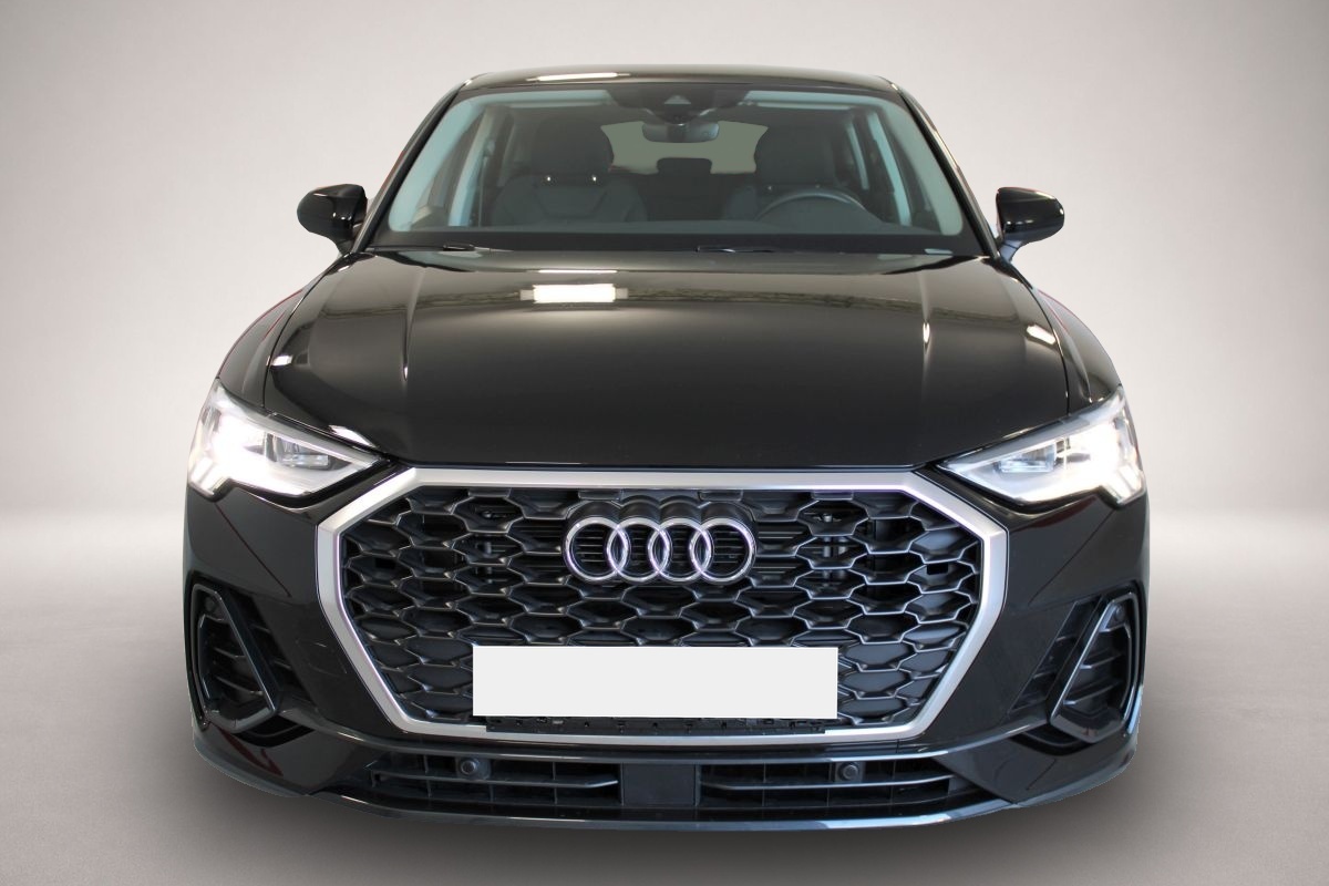 Audi Q3 (06/2022, Benzin)