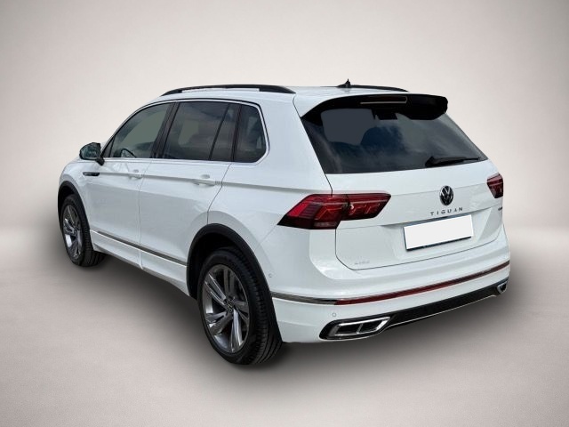 Volkswagen Tiguan (12/2023, Benzin)