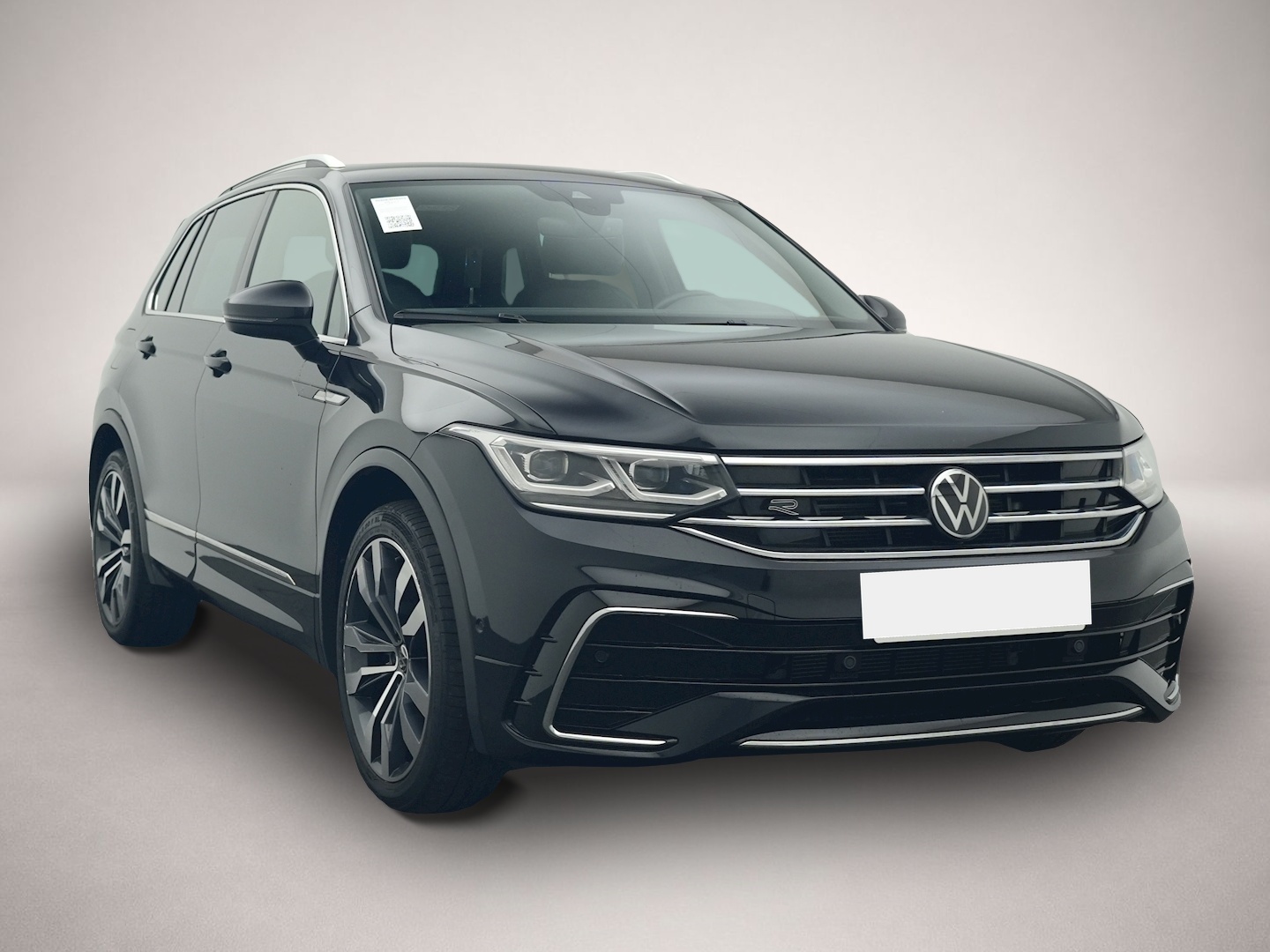 Volkswagen Tiguan (07/2023, Benzin)