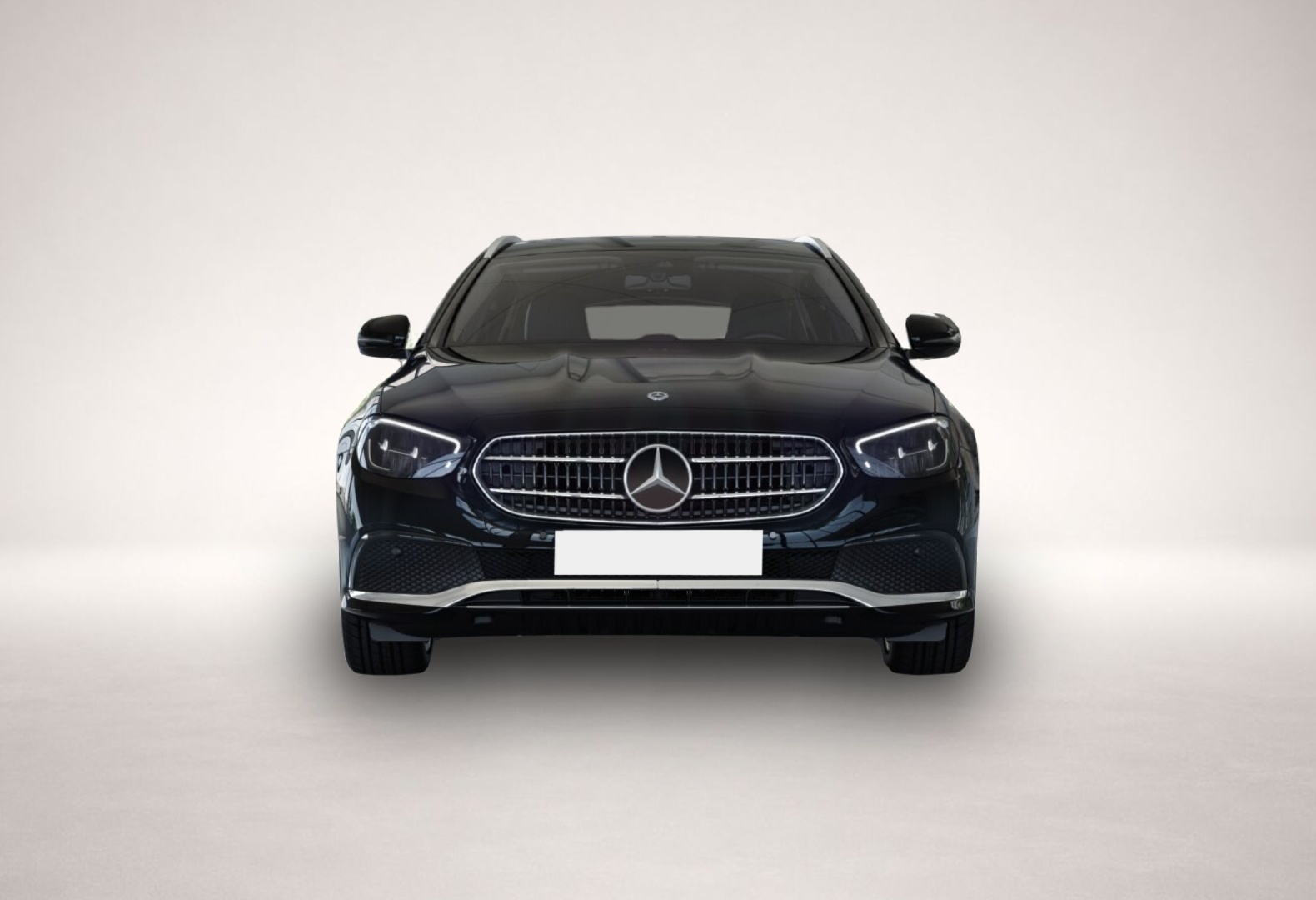 Mercedes-Benz E 300 (04/2022, Hybrid (Benzin/Elektro))