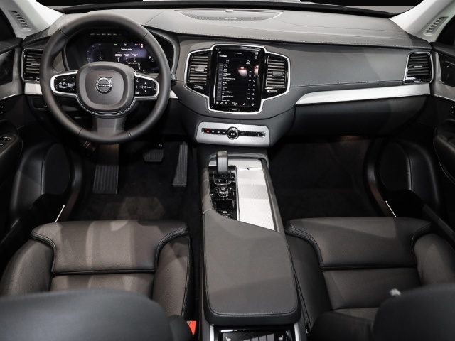 Volvo XC90 (10/2024, Hybrid (Benzin/Elektro))