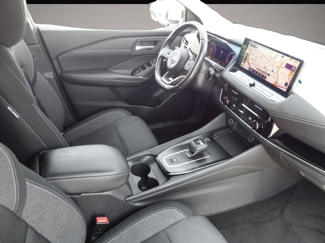 Nissan Qashqai (02/2023, Benzin)