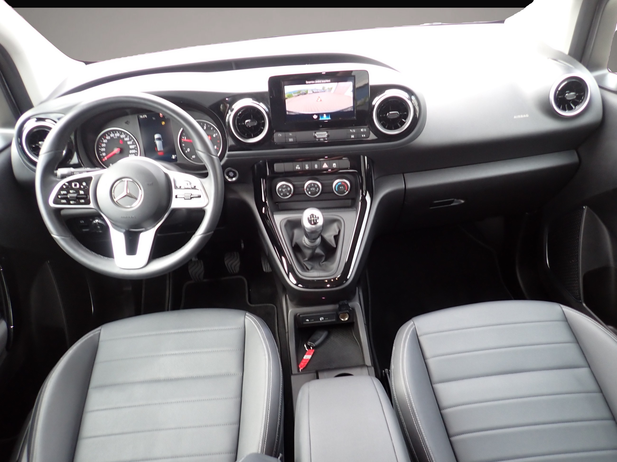 Mercedes-Benz T-Class (06/2023, )