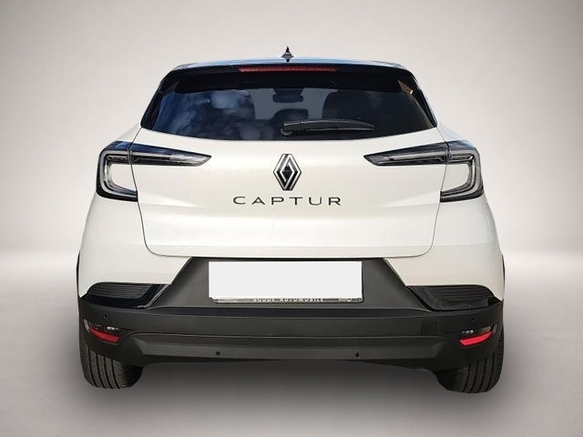 Renault Captur (03/2026, Benzin)