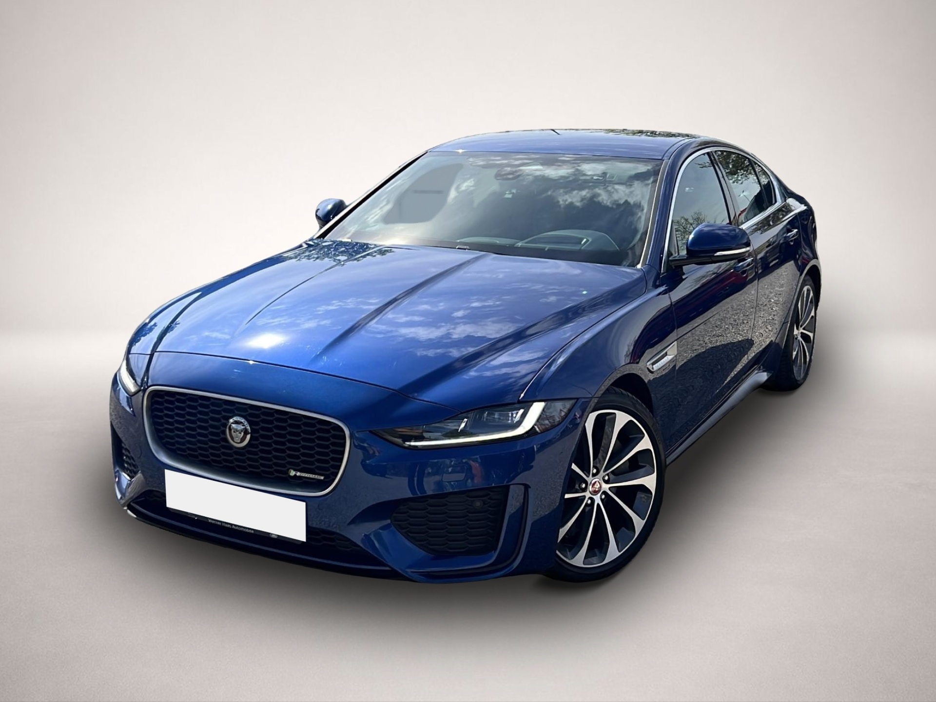 Jaguar XE (04/2023, Diesel)