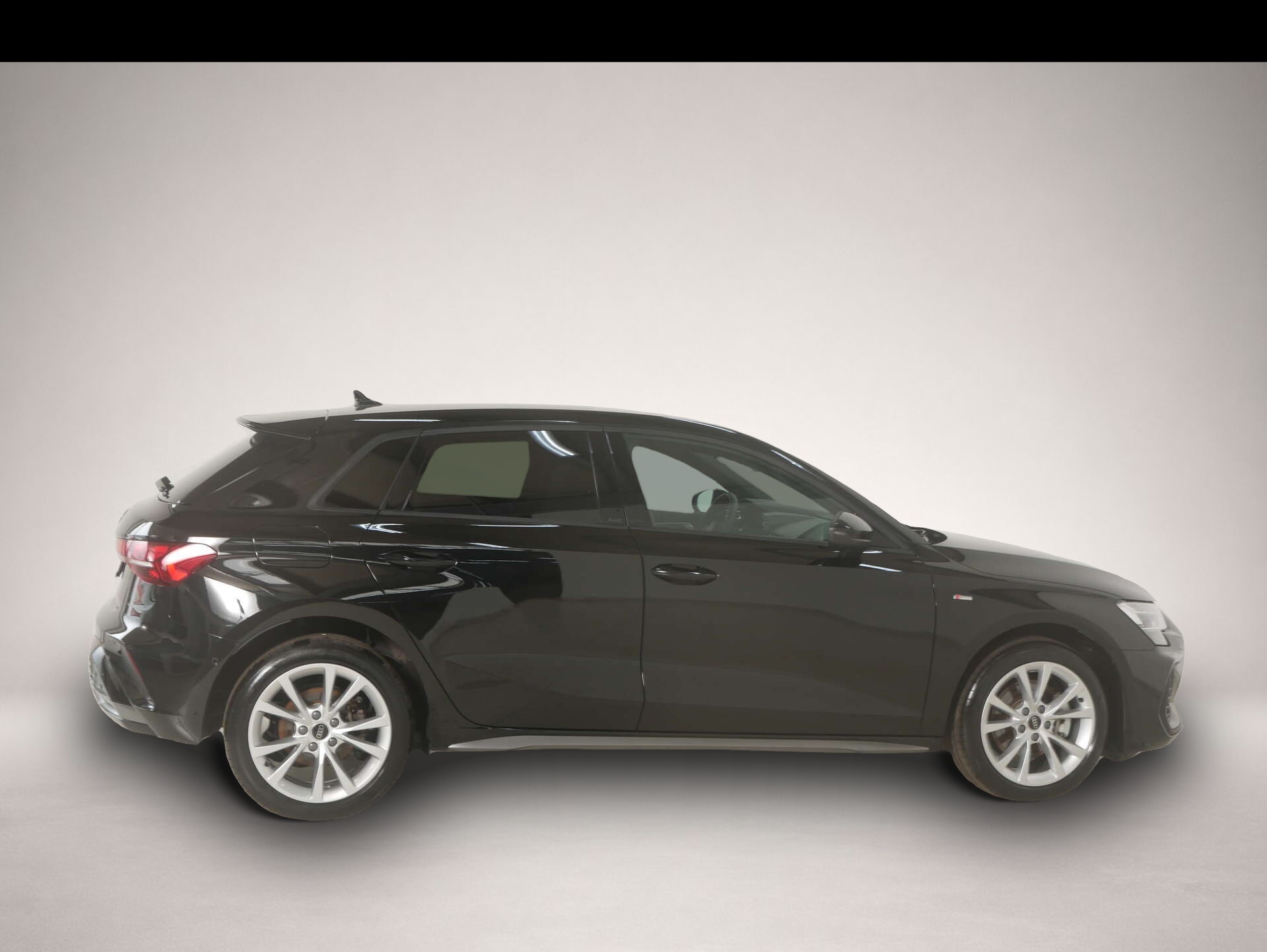 Audi A3 (08/2025, Hybrid (Benzin/Elektro))
