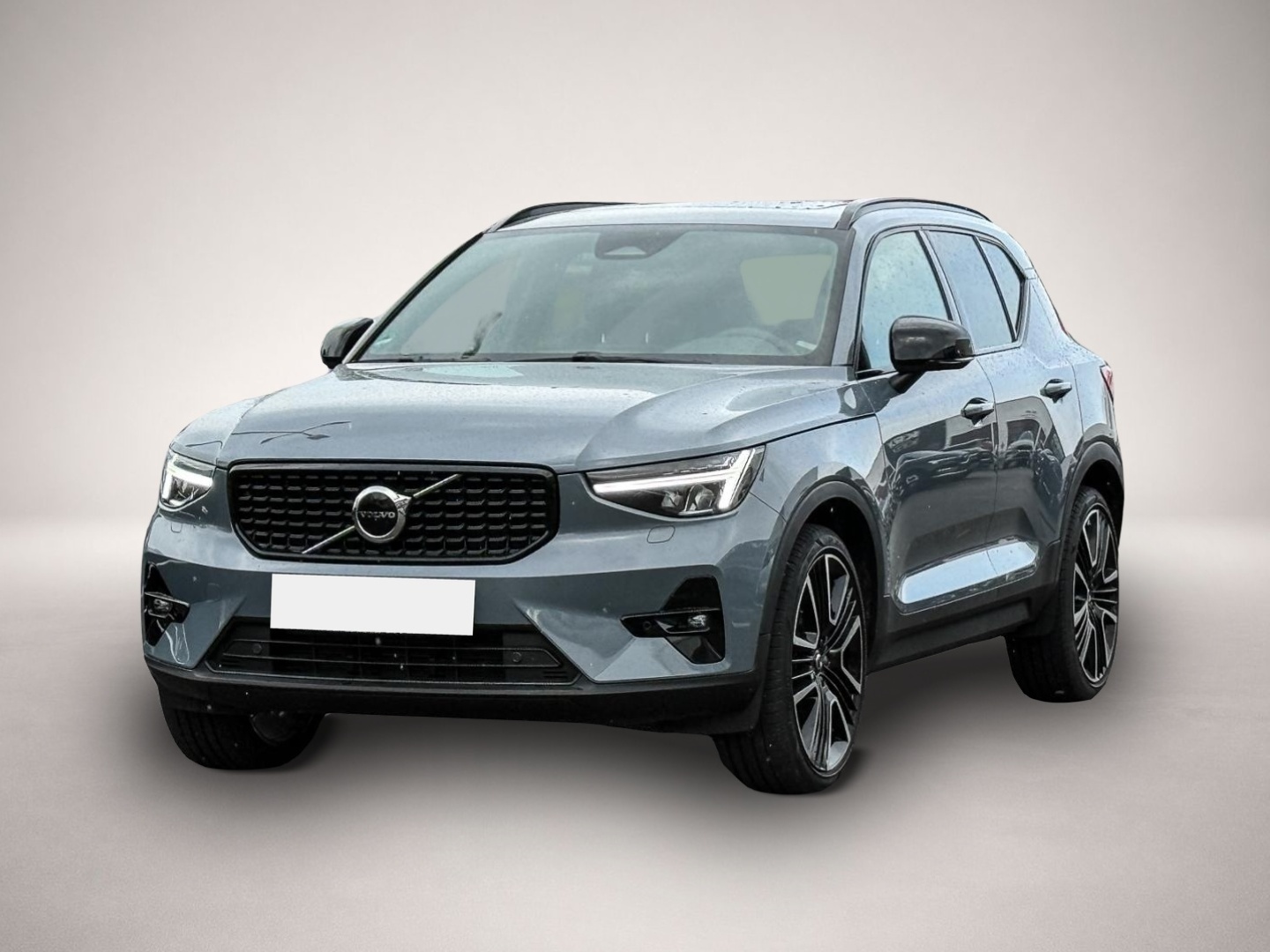 Volvo XC40 (12/2023, Benzin)