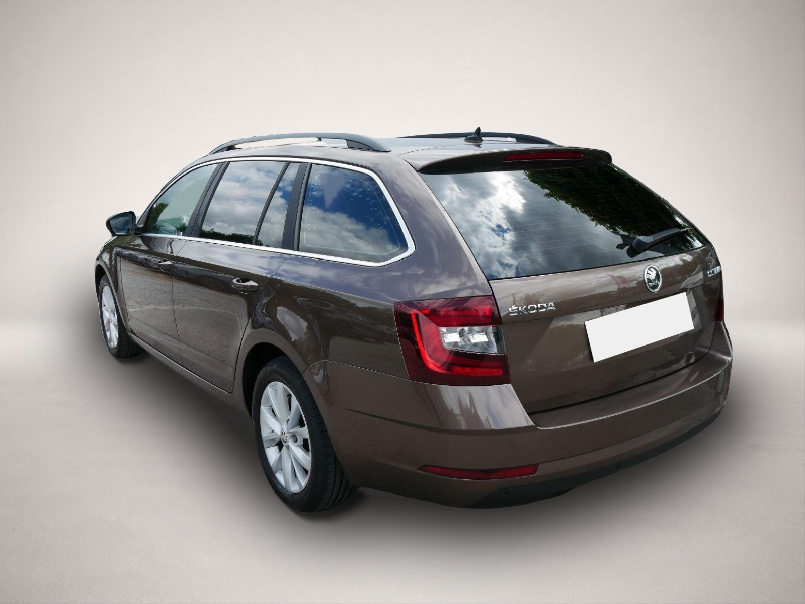 Skoda Octavia (09/2017, Benzin)
