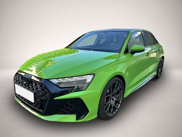 Audi RS3 (08/2025, Benzin)
