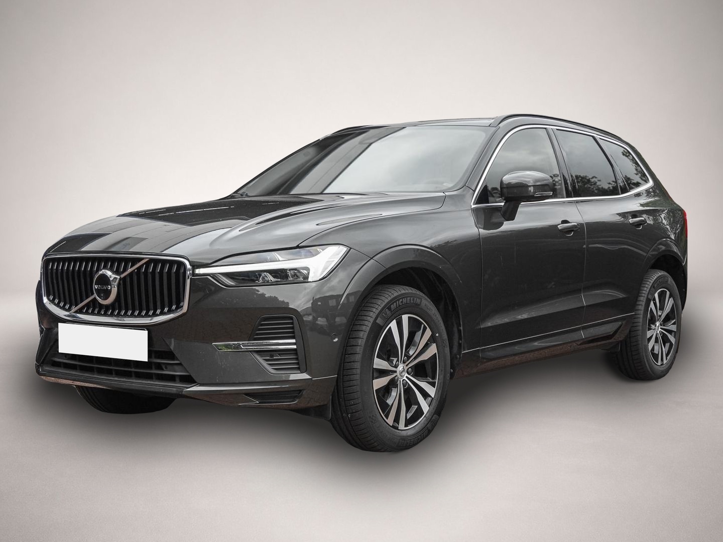 Volvo XC60 (04/2023, Benzin)