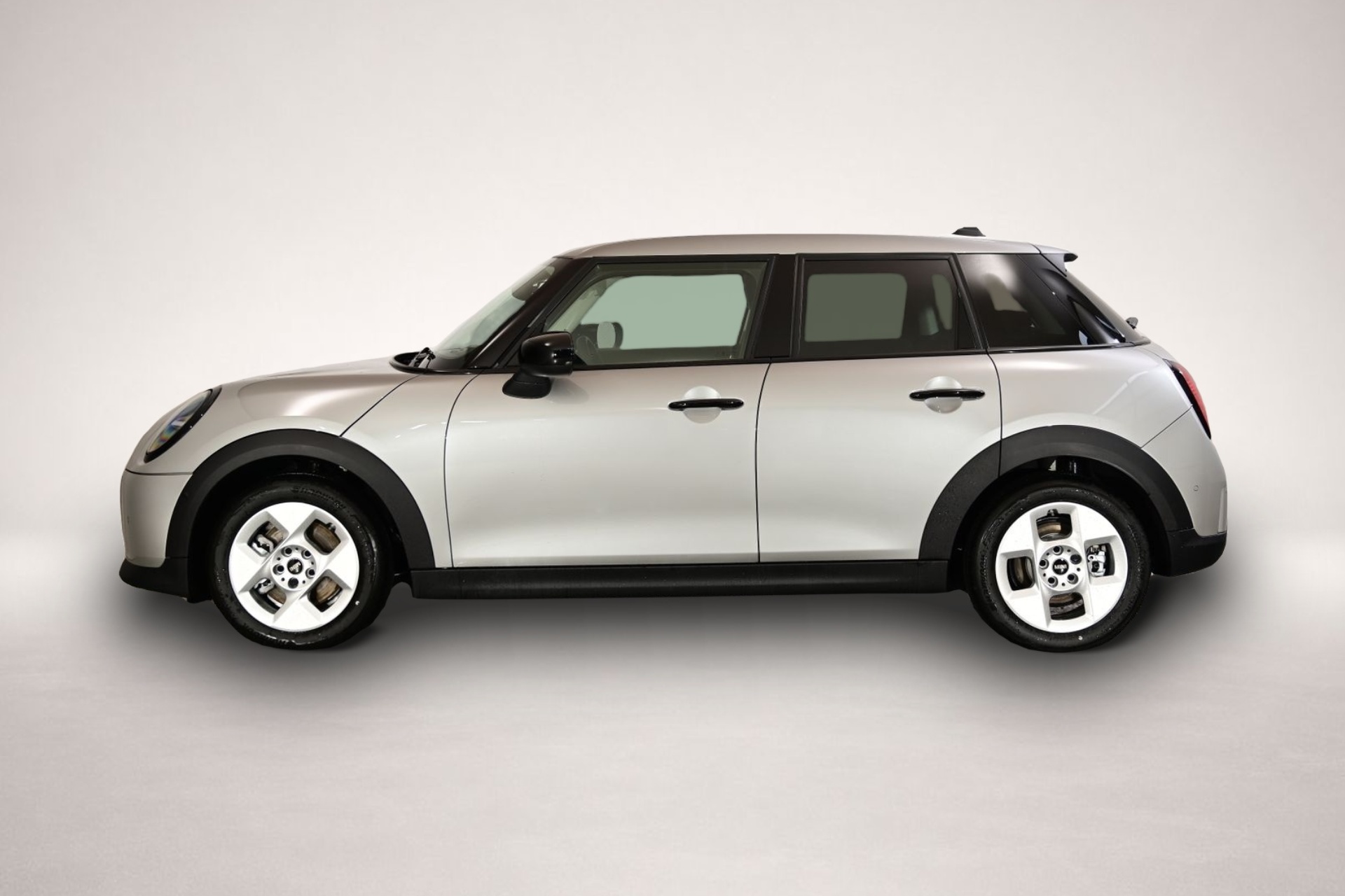 Mini Cooper (03/2026, Benzin)