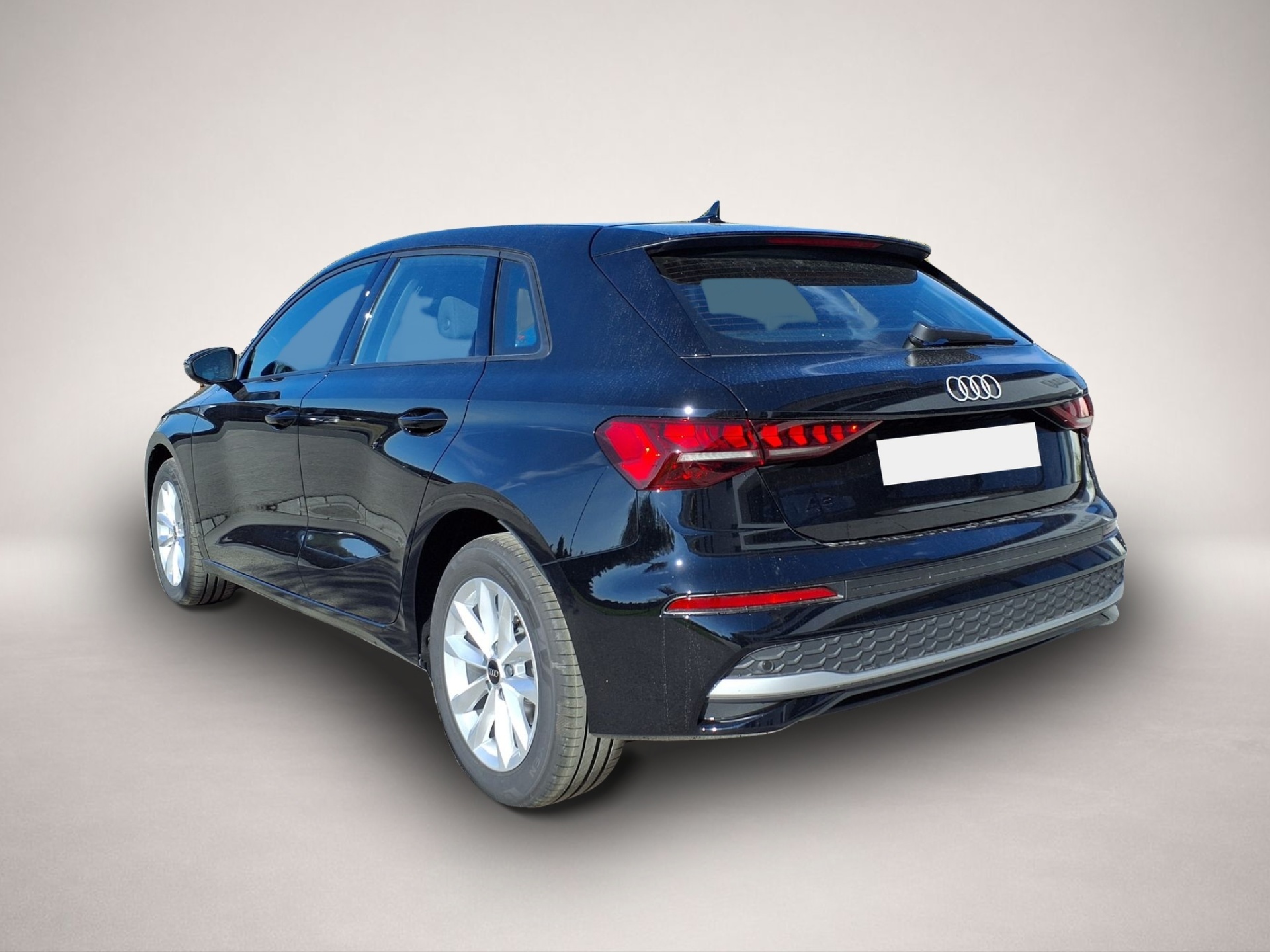 Audi A3, image 4 of 4