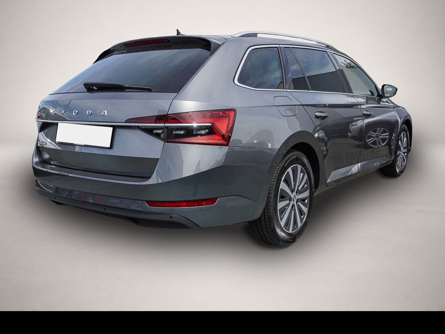 Skoda Superb (05/2024, )