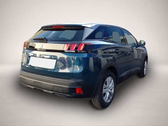 Peugeot 3008 (03/2023, Benzin)