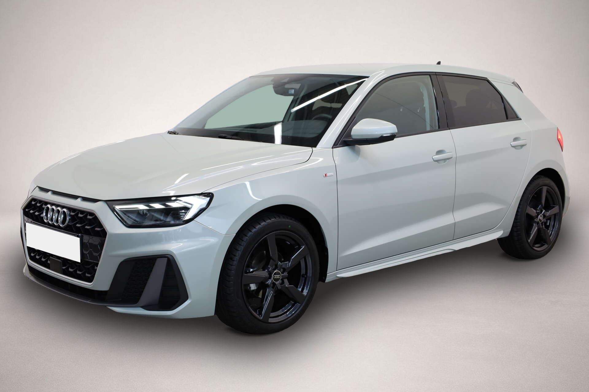 Audi A1 (11/2025, Benzin)