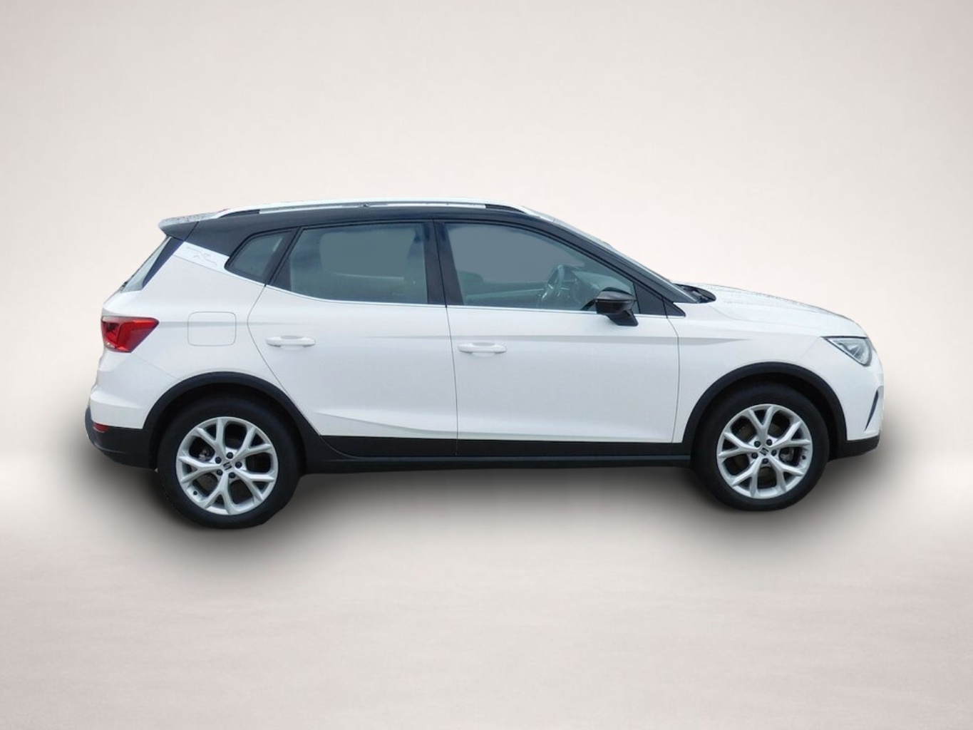 Seat Arona (05/2023, Benzin)