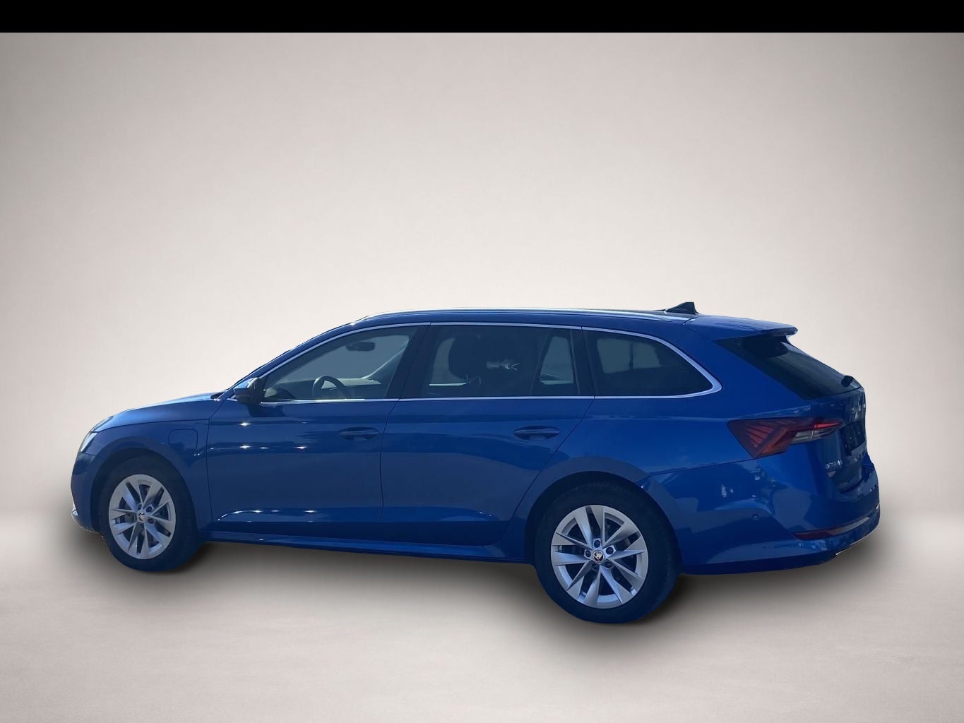 Skoda Octavia (06/2023, )