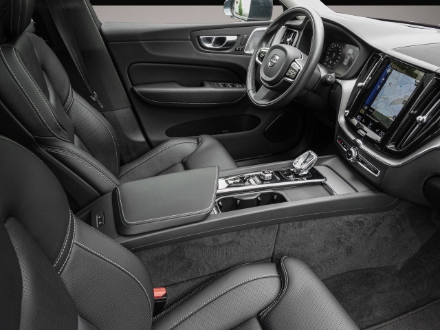 Volvo XC60 (05/2021, )
