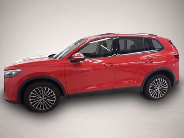 Volkswagen Tiguan (09/2025, )