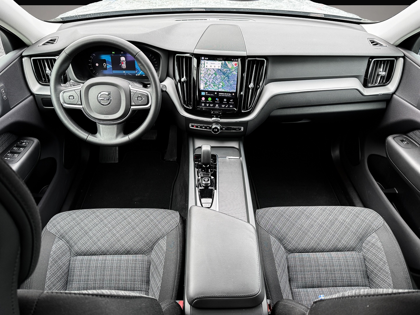 Volvo XC60 (02/2024, Benzin)