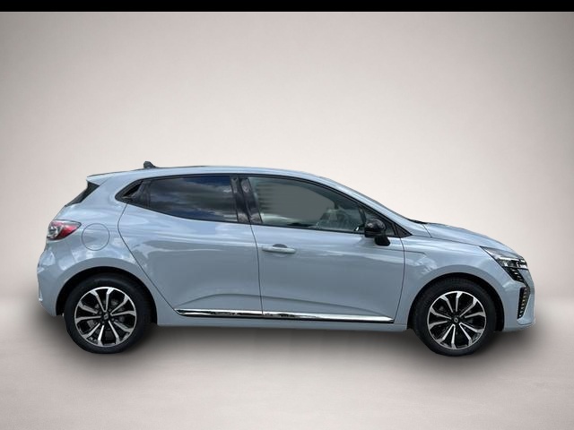 Renault Clio (04/2025, Benzin)