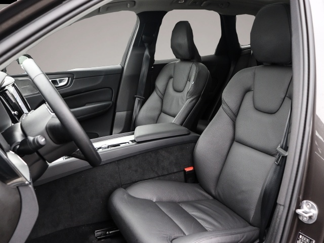 Volvo XC60 (04/2024, Hybrid (Benzin/Elektro))