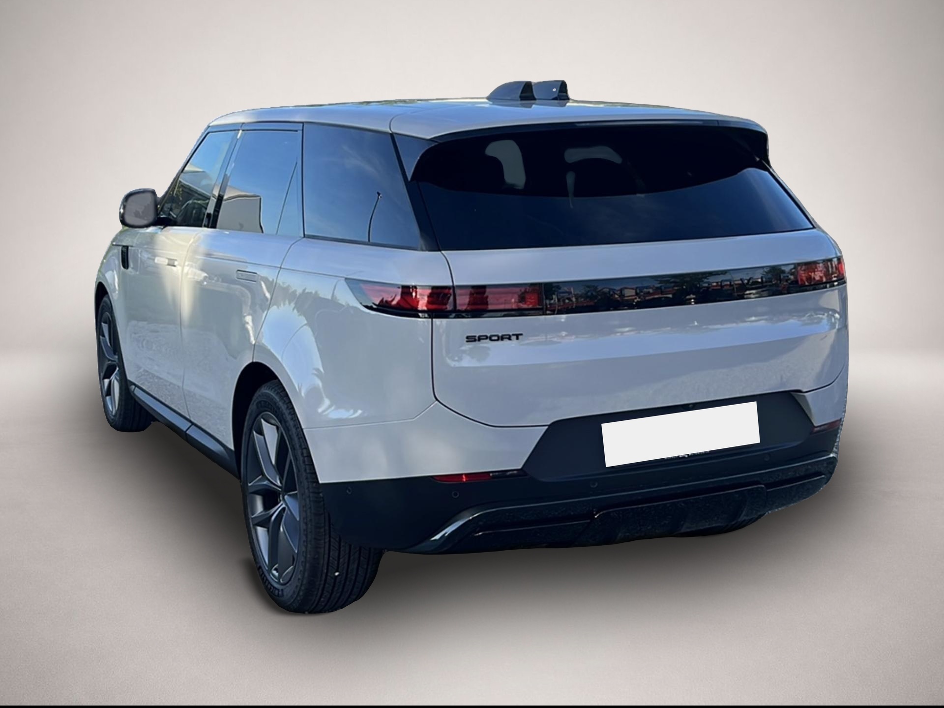 Land Rover Range Rover Sport, image 2 of 7