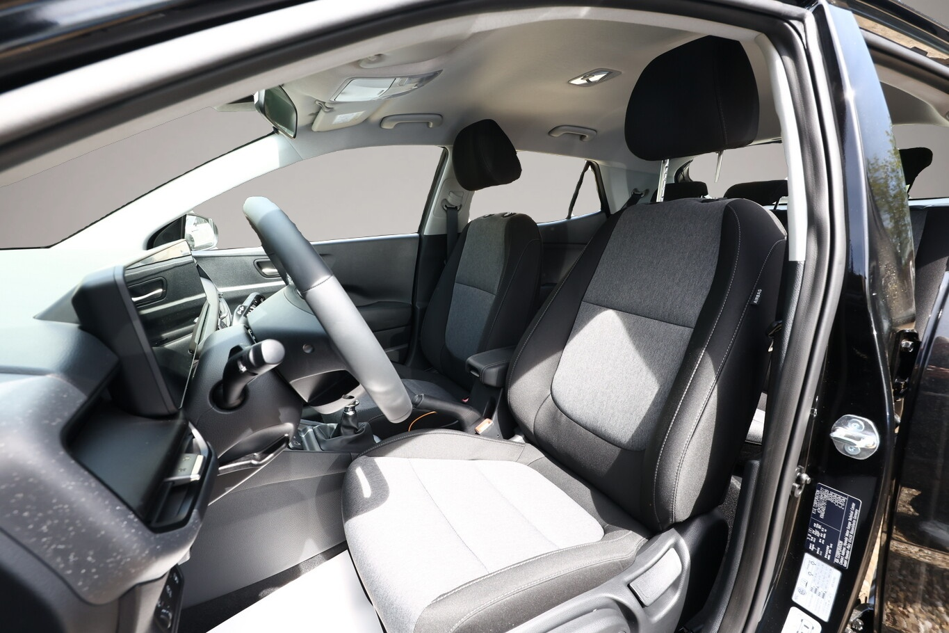 KIA Stonic (07/2026, Benzin)