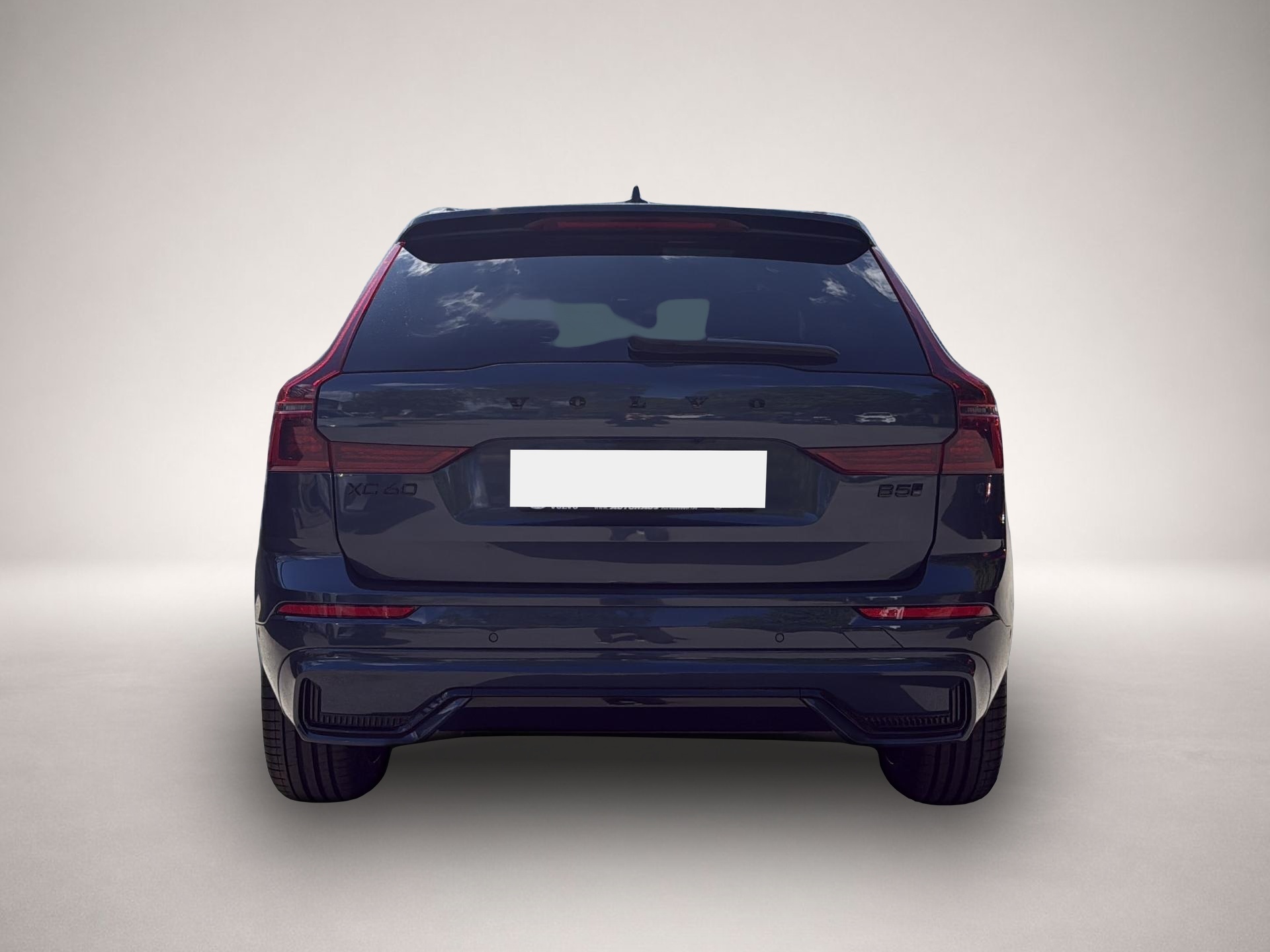Volvo XC60 (09/2025, Benzin)