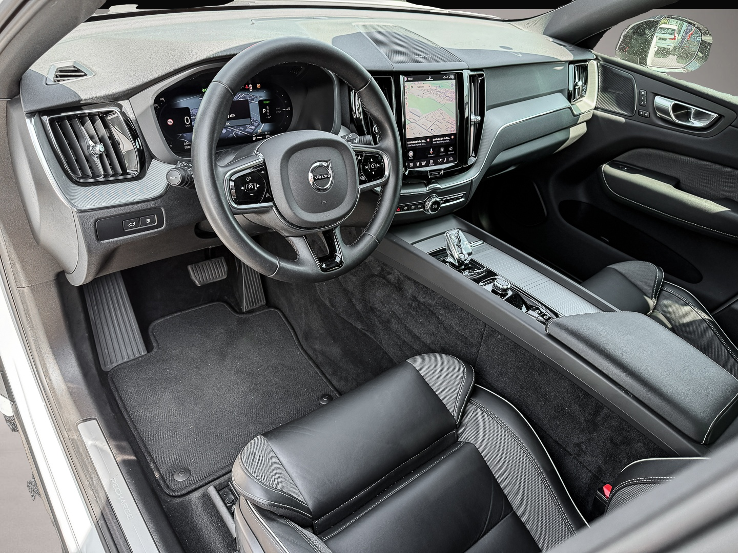 Volvo XC60 (06/2023, Hybrid (Benzin/Elektro))