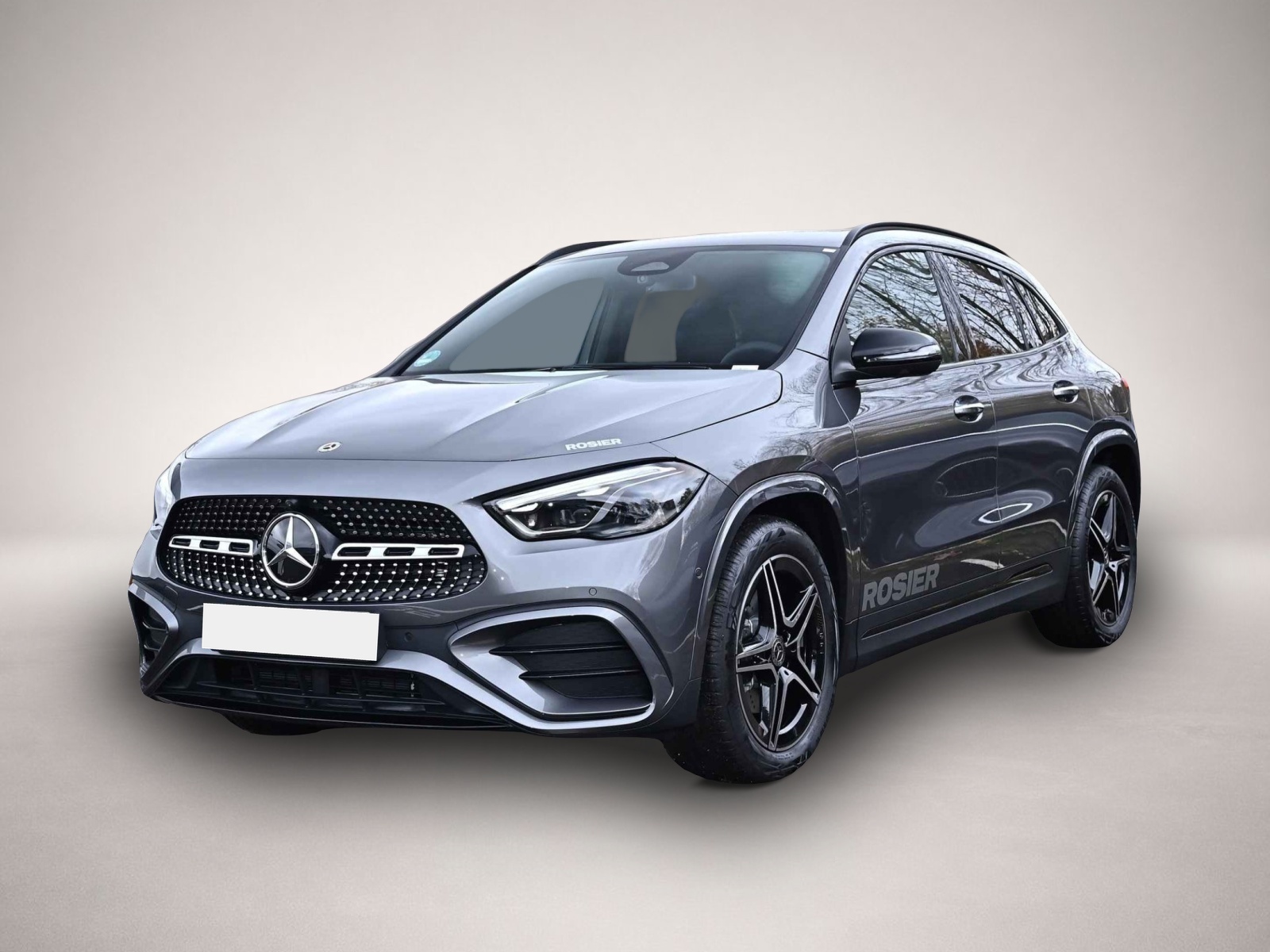 Mercedes-Benz GLA 180 (11/2025, Benzin)