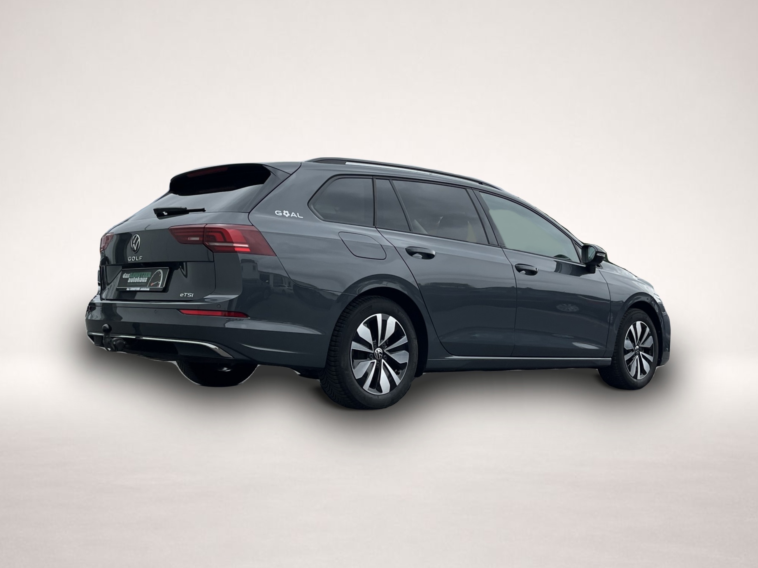 Volkswagen Golf (11/2025, )