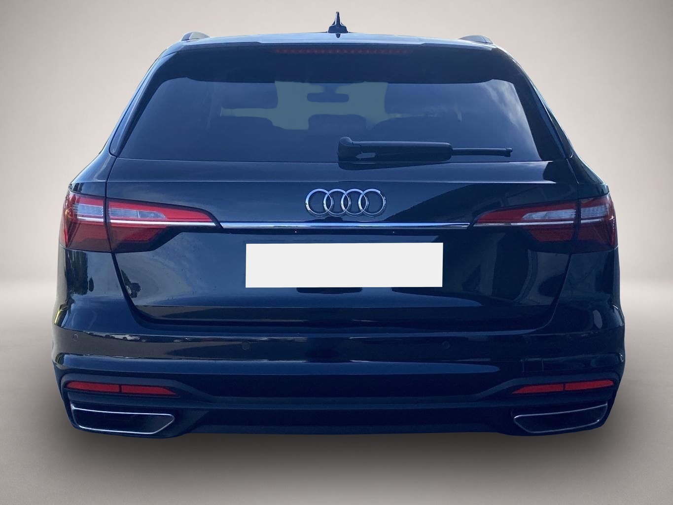Audi A4 (05/2022, )