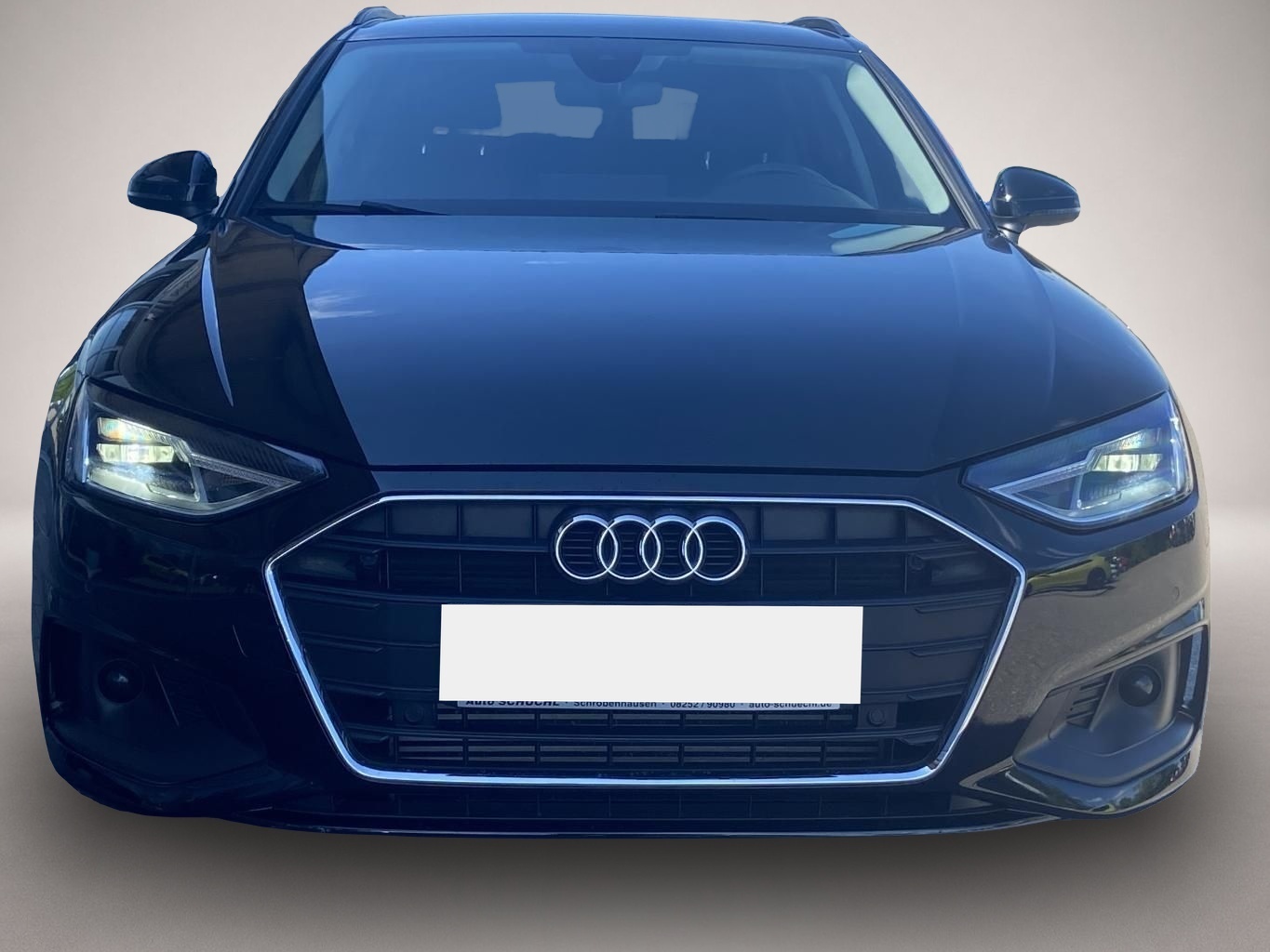 Audi A4 (08/2022, )