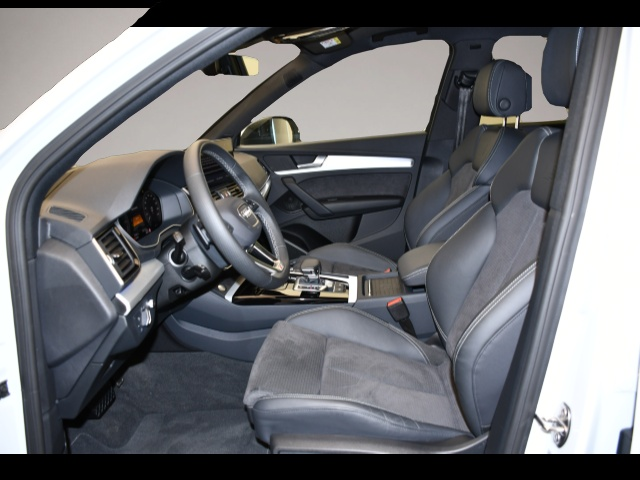 Audi Q5 (07/2025, Hybrid (Benzin/Elektro))
